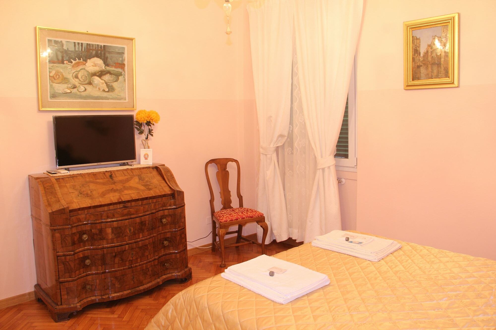 Bardi Luxury Dreams - Ponte Vecchio Apartment Florence Exterior photo